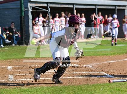 Thumbnail 3 in Atkins vs Perryville photogallery.