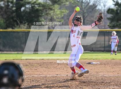 Thumbnail 2 in Atkins vs Perryville photogallery.