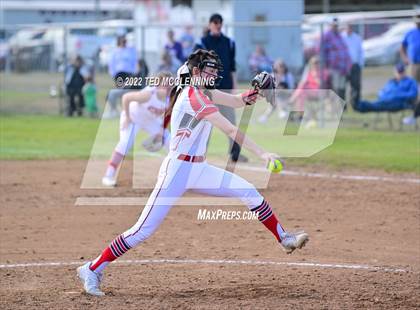 Thumbnail 2 in Atkins vs Perryville photogallery.