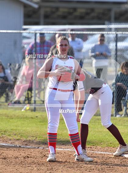 Thumbnail 1 in Atkins vs Perryville photogallery.