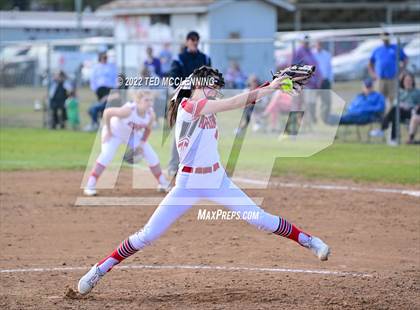 Thumbnail 3 in Atkins vs Perryville photogallery.