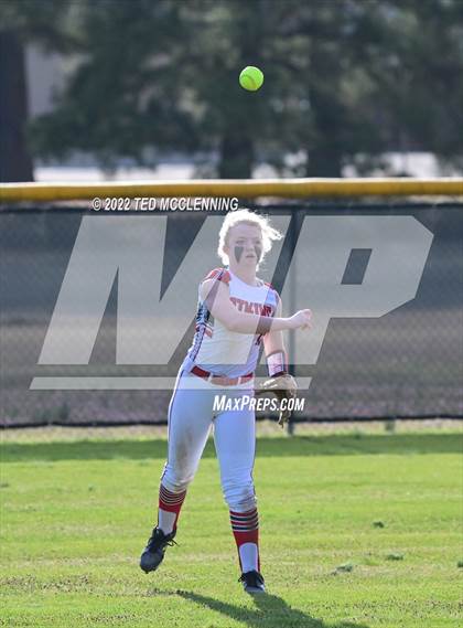 Thumbnail 3 in Atkins vs Perryville photogallery.