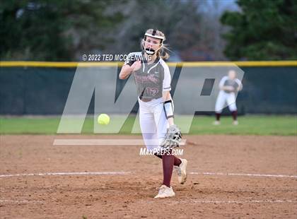 Thumbnail 3 in Atkins vs Perryville photogallery.