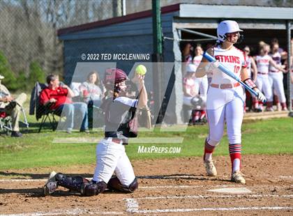 Thumbnail 3 in Atkins vs Perryville photogallery.