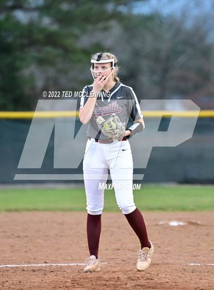Thumbnail 2 in Atkins vs Perryville photogallery.