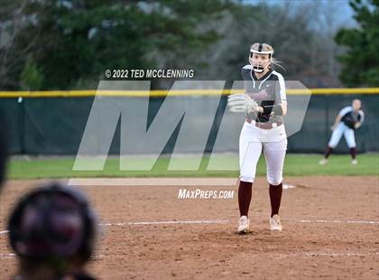 Thumbnail 2 in Atkins vs Perryville photogallery.