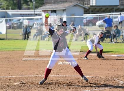Thumbnail 1 in Atkins vs Perryville photogallery.