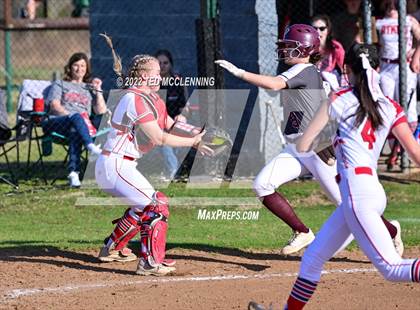 Thumbnail 2 in Atkins vs Perryville photogallery.
