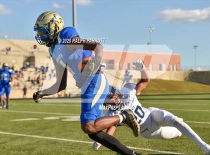 Thumbnail 3 in Fort Bend Clements @ Fort Bend Elkins photogallery.