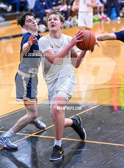 Thumbnail 2 in Bishop McDevitt @ Berks Catholic (PIAA D3 Class 4A Quarterfinal) photogallery.