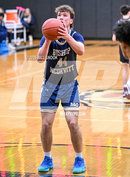 Thumbnail 2 in Bishop McDevitt @ Berks Catholic (PIAA D3 Class 4A Quarterfinal) photogallery.