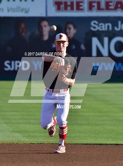 Thumbnail 1 in Palma vs. Serra (CIF CCS Semifinal) photogallery.