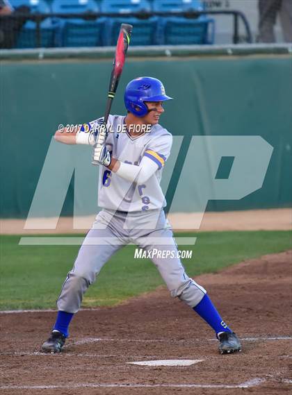 Thumbnail 2 in Palma vs. Serra (CIF CCS Semifinal) photogallery.