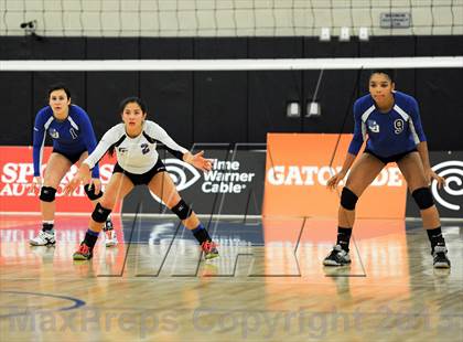 Thumbnail 2 in Branson vs. La Jolla Country Day (CIF State D5 Final) photogallery.