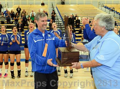 Thumbnail 2 in Branson vs. La Jolla Country Day (CIF State D5 Final) photogallery.