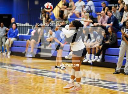 Thumbnail 3 in Centennial @ Chattahoochee photogallery.