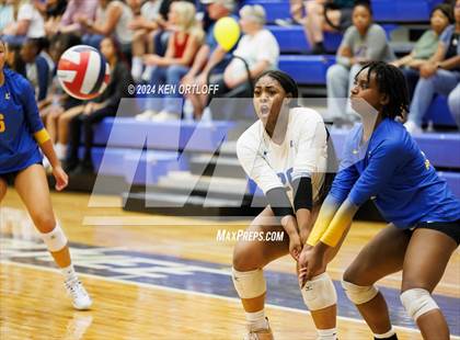 Thumbnail 2 in Centennial @ Chattahoochee photogallery.
