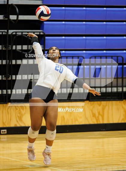 Thumbnail 2 in Centennial @ Chattahoochee photogallery.