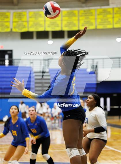 Thumbnail 1 in Centennial @ Chattahoochee photogallery.