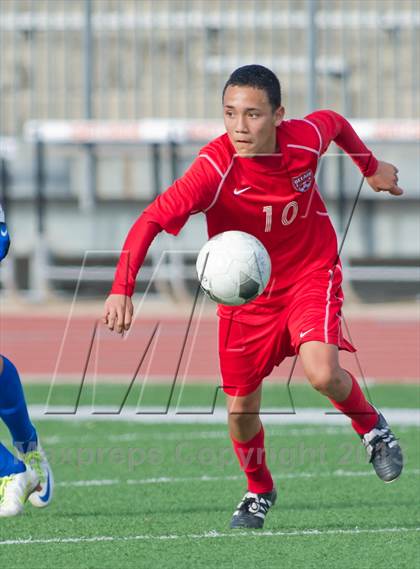 Thumbnail 3 in MacArthur [Douglas] vs Bel Air (NISD Boys Soccer Showcase) photogallery.