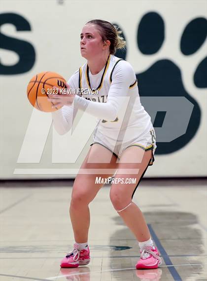 Thumbnail 3 in Bradshaw Mountain vs Horizon (3rd Annual Feast Mode Thanksgiving Tournament) photogallery.