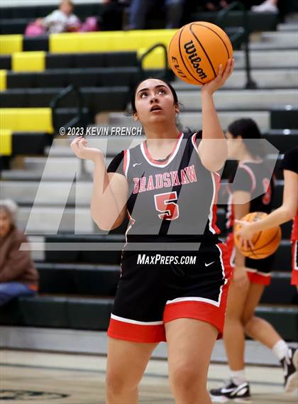 Thumbnail 3 in Bradshaw Mountain vs Horizon (3rd Annual Feast Mode Thanksgiving Tournament) photogallery.