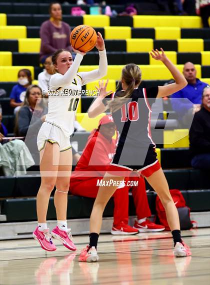 Thumbnail 2 in Bradshaw Mountain vs Horizon (3rd Annual Feast Mode Thanksgiving Tournament) photogallery.