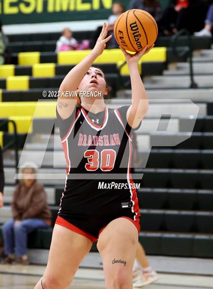 Thumbnail 2 in Bradshaw Mountain vs Horizon (3rd Annual Feast Mode Thanksgiving Tournament) photogallery.