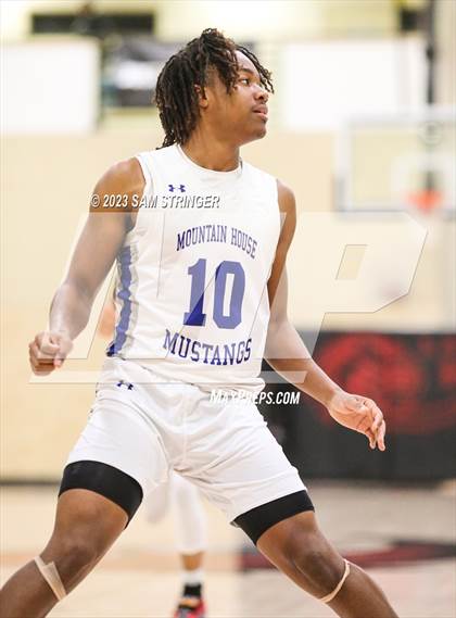 Thumbnail 1 in McLane vs. Mountain House  (Super Saturday Showcase) photogallery.