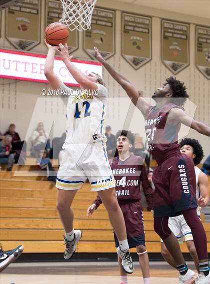 Thumbnail 1 in Cherokee Trail vs. Rampart photogallery.