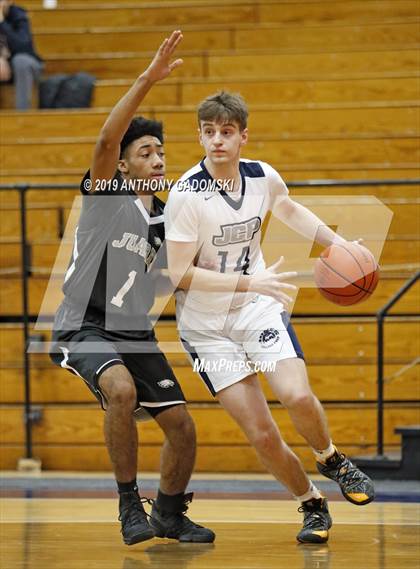 Thumbnail 1 in Juarez vs. Jones (IHSA Chicago Regional Quarterfinal) photogallery.