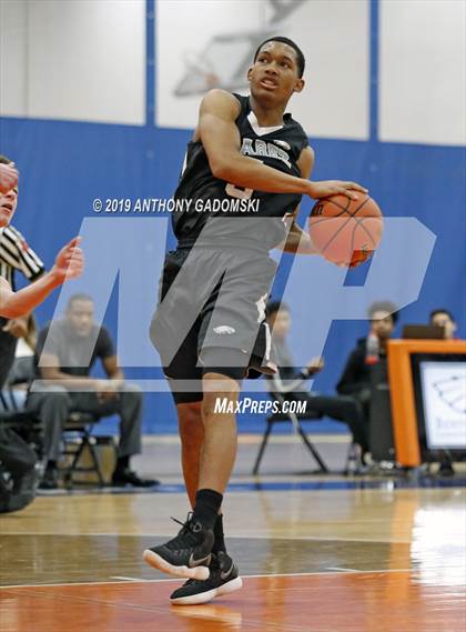 Thumbnail 1 in Juarez vs. Jones (IHSA Chicago Regional Quarterfinal) photogallery.