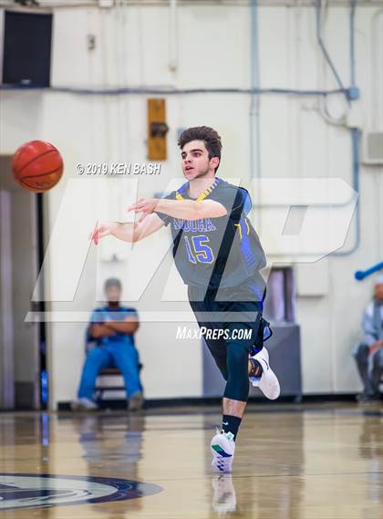 Thumbnail 1 in Agoura @ Camarillo photogallery.