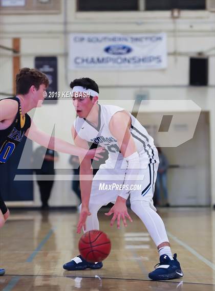 Thumbnail 1 in Agoura @ Camarillo photogallery.