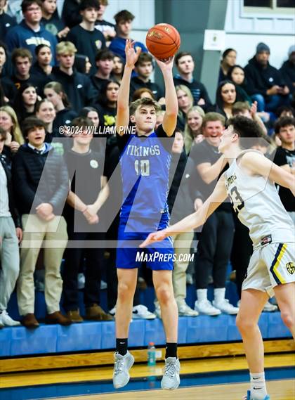 Thumbnail 1 in Valley Central vs Our Lady of Lourdes (Section 9 Class AA Semifinal) photogallery.