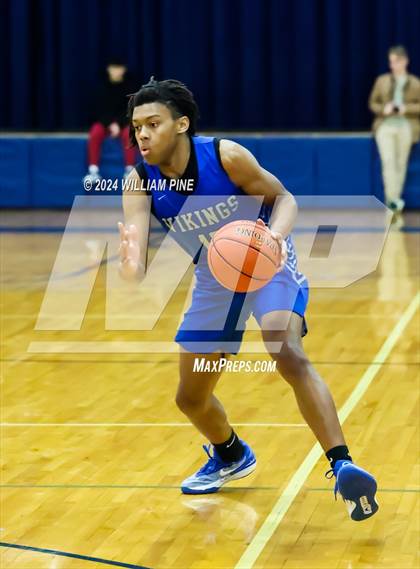 Thumbnail 3 in Valley Central vs Our Lady of Lourdes (Section 9 Class AA Semifinal) photogallery.