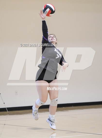 Thumbnail 3 in Rincon/University vs. Bradshaw Mountain (EPIC Tournament Chandler Prep Invite) photogallery.