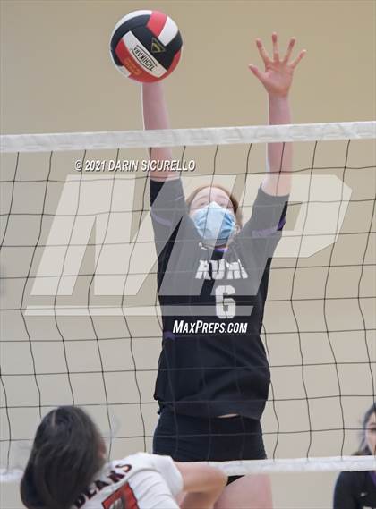 Thumbnail 1 in Rincon/University vs. Bradshaw Mountain (EPIC Tournament Chandler Prep Invite) photogallery.