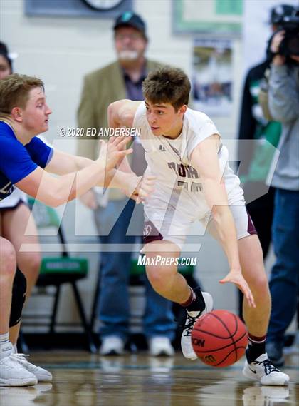 Thumbnail 3 in Elko vs. Lowry (NIAA 3A Northern Semifinals) photogallery.