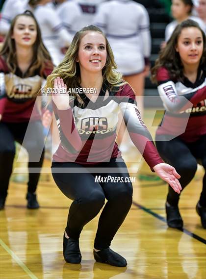 Thumbnail 2 in Elko vs. Lowry (NIAA 3A Northern Semifinals) photogallery.