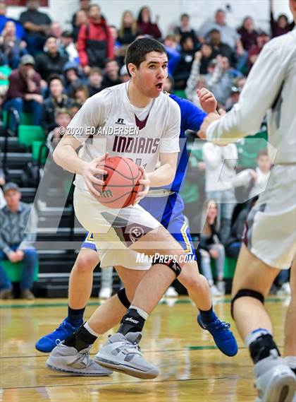Thumbnail 2 in Elko vs. Lowry (NIAA 3A Northern Semifinals) photogallery.