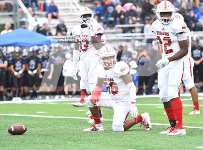 Thumbnail 3 in Homewood-Flossmoor @ Lincoln-Way East photogallery.