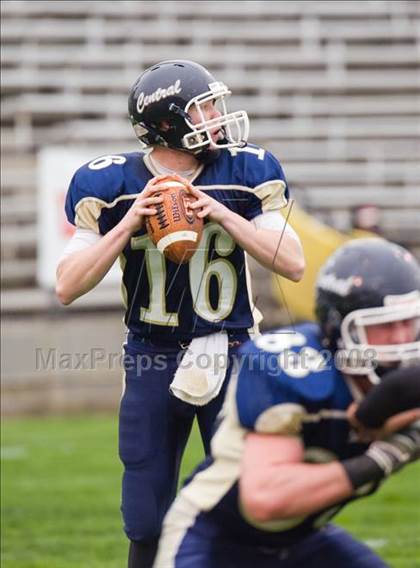 Thumbnail 1 in Central Catholic vs. Hilmar (CIF SJS D5 Final)  photogallery.