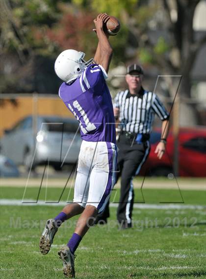 Thumbnail 3 in JV: McClatchy @ Sacramento photogallery.