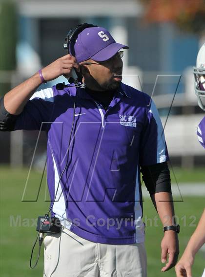 Thumbnail 1 in JV: McClatchy @ Sacramento photogallery.