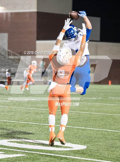 Thumbnail 1 in Rains vs, Celina (UIL 4A Bi-District Playoff) photogallery.