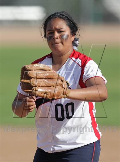 Thumbnail 1 in Alemany @ Bellarmine-Jefferson photogallery.