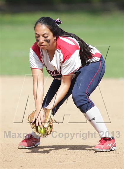 Thumbnail 2 in Alemany @ Bellarmine-Jefferson photogallery.