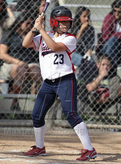 Thumbnail 3 in Alemany @ Bellarmine-Jefferson photogallery.