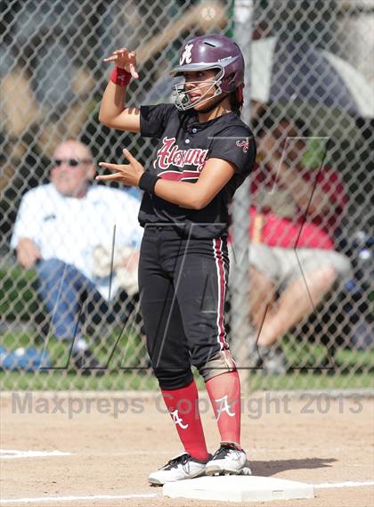 Thumbnail 2 in Alemany @ Bellarmine-Jefferson photogallery.